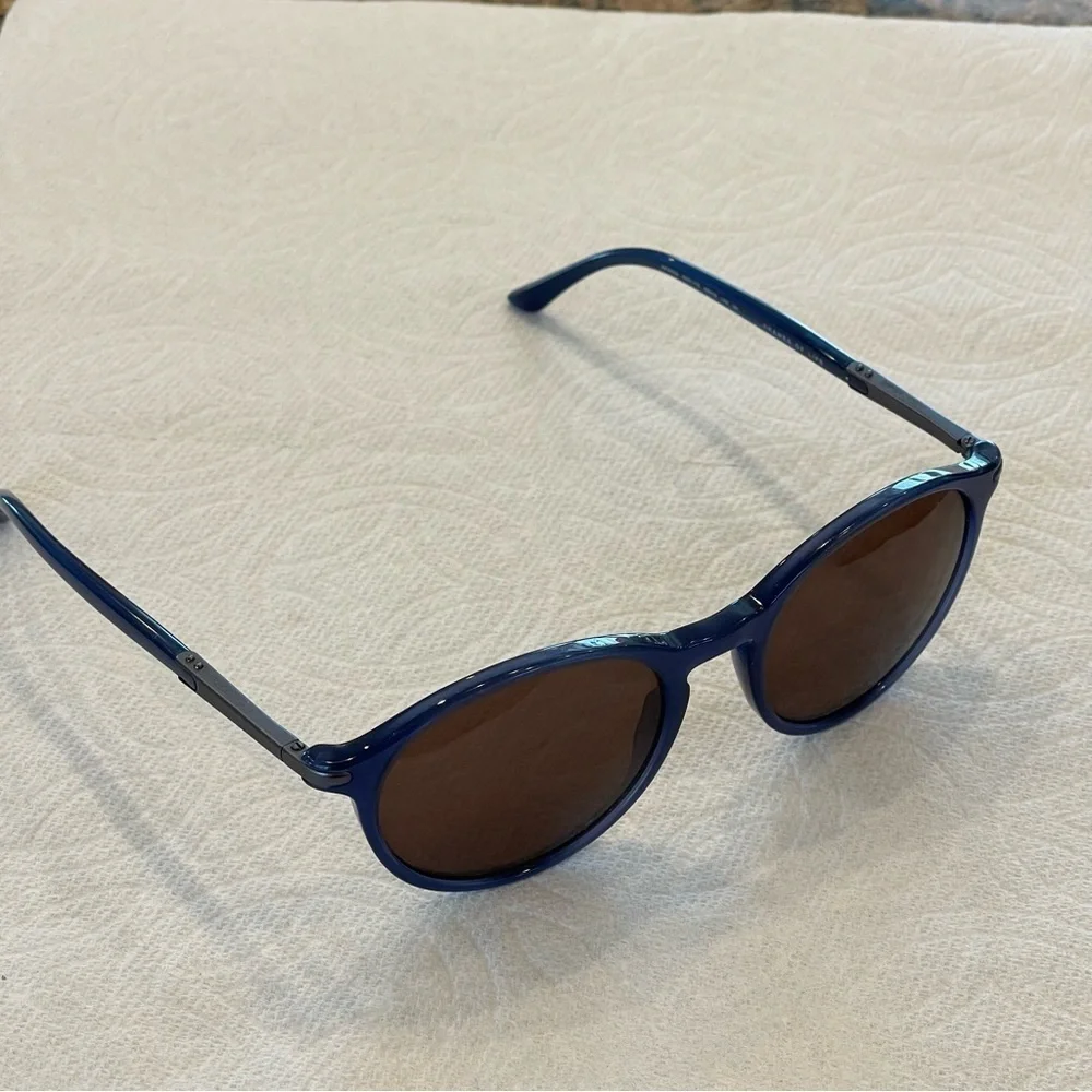 Giorgio Armani authentic giorgio